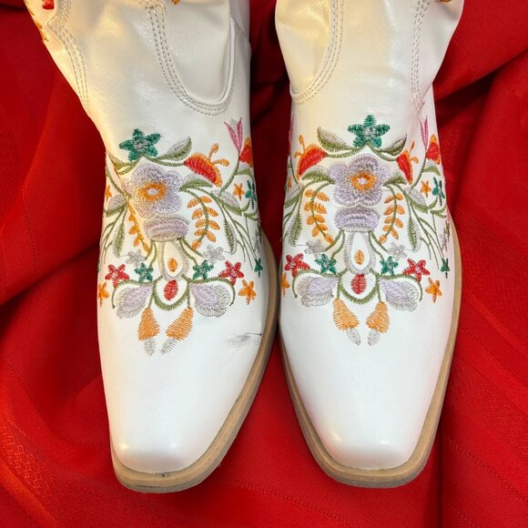 Floral Embroidered Western Cowboy Booties European size 45 - Picture 3 of 12